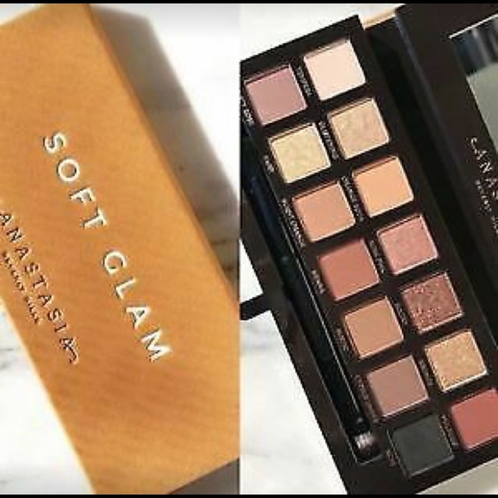 Anastasia soft glam eyeshadow palette